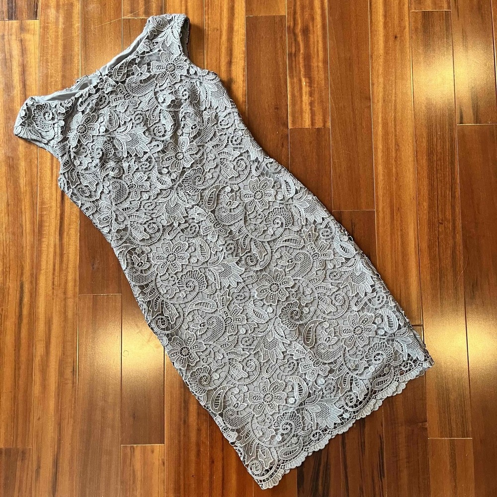Ralph Lauren Gray Dress Lace Sleeveless High Neckline Sheath Shift Midi Size 2